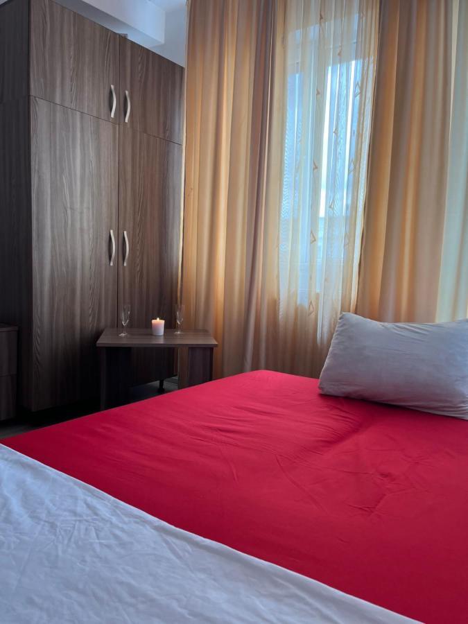 Apart Uta3 Apartment Arad Luaran gambar